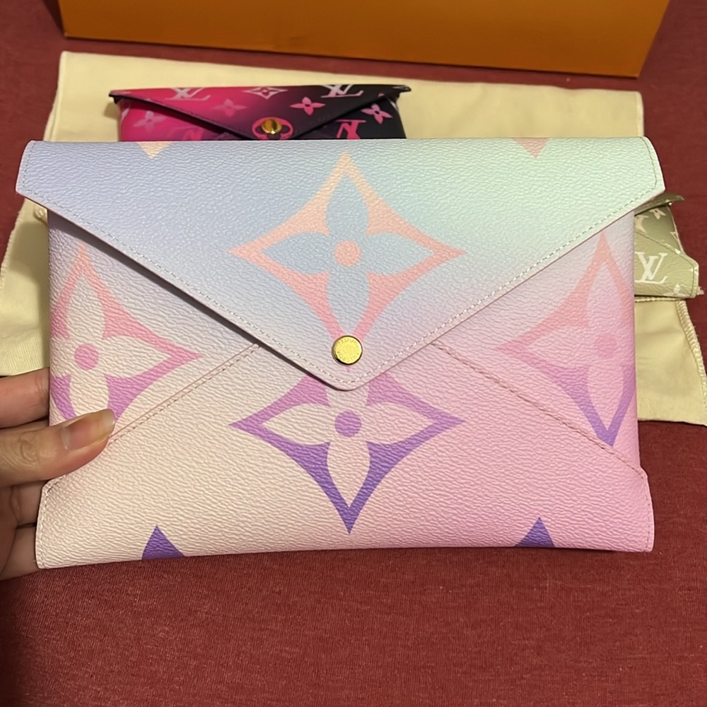 Louis Vuitton Kirigami Sunrise with LV Strap